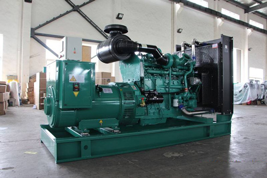 镇海320kw康明斯柴油发电车出租组图片 镇海320kw康明斯柴油发电车出租组图片